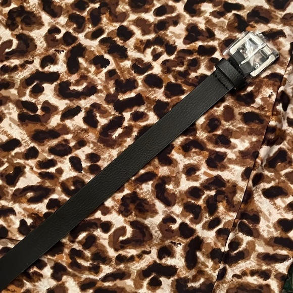 Brand New Michael Kors Black Leather Belt Bag Fanny Pack w/ Silver Tone Buckle main image 9